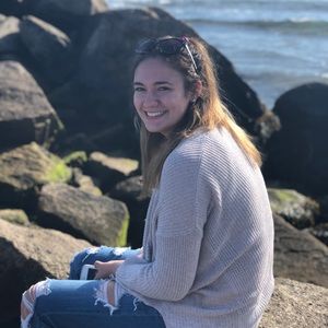 Meet your Posher, Amanda